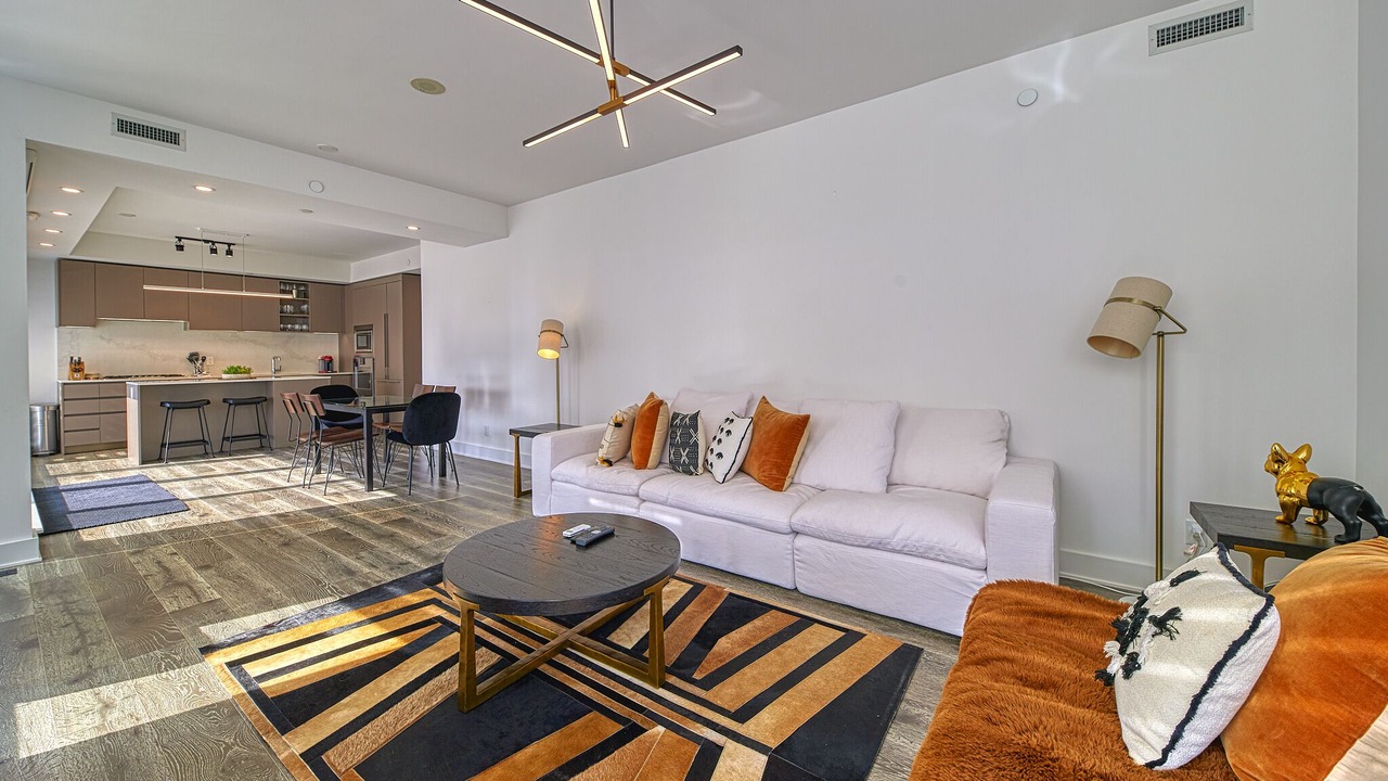 Photo of Livingroom in Midtown Toronto