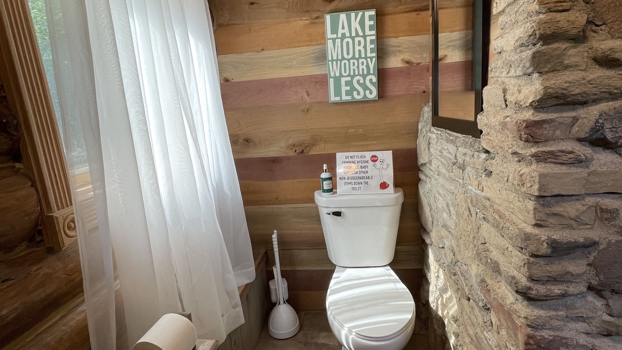 Photo of Bathroom in Brainerd