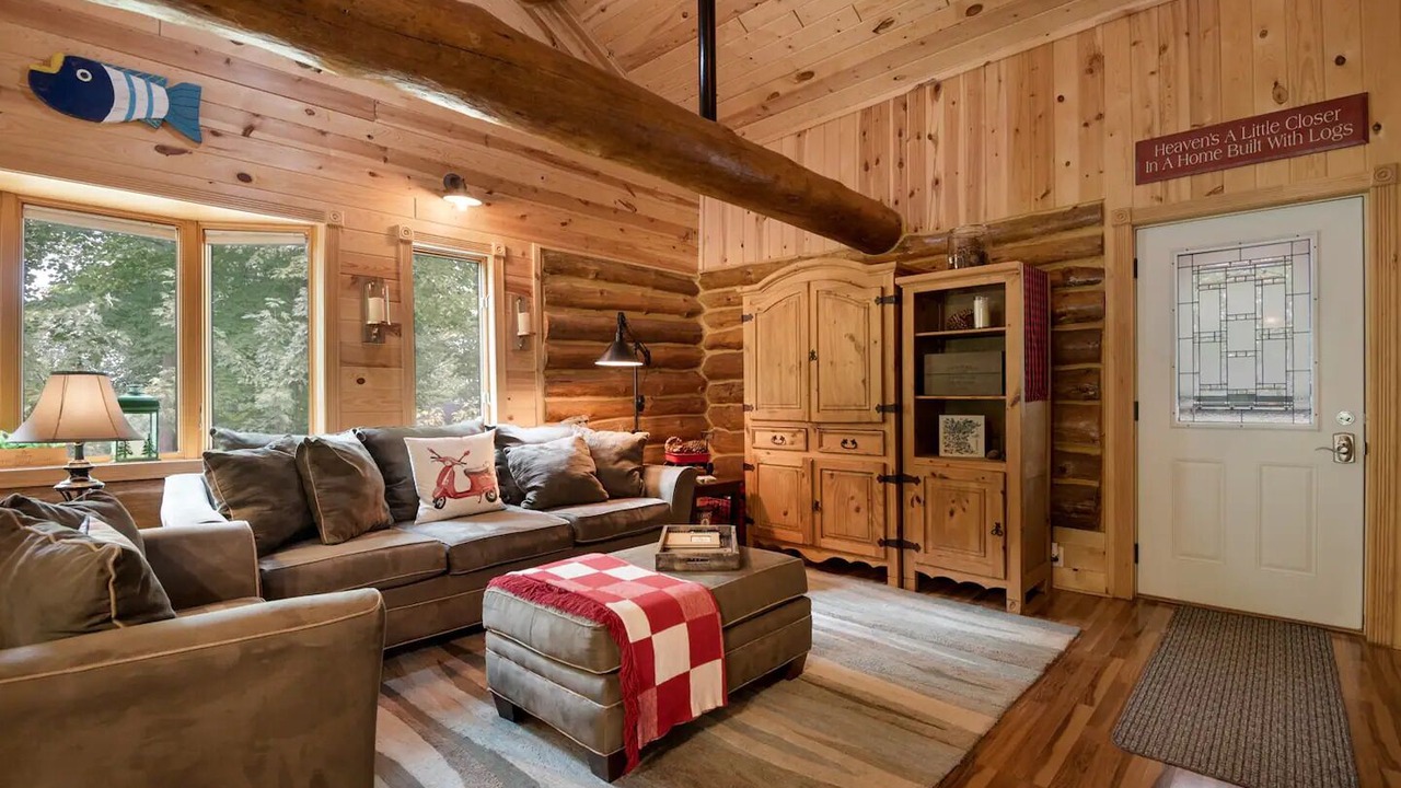 Photo of Bedroom in Brainerd