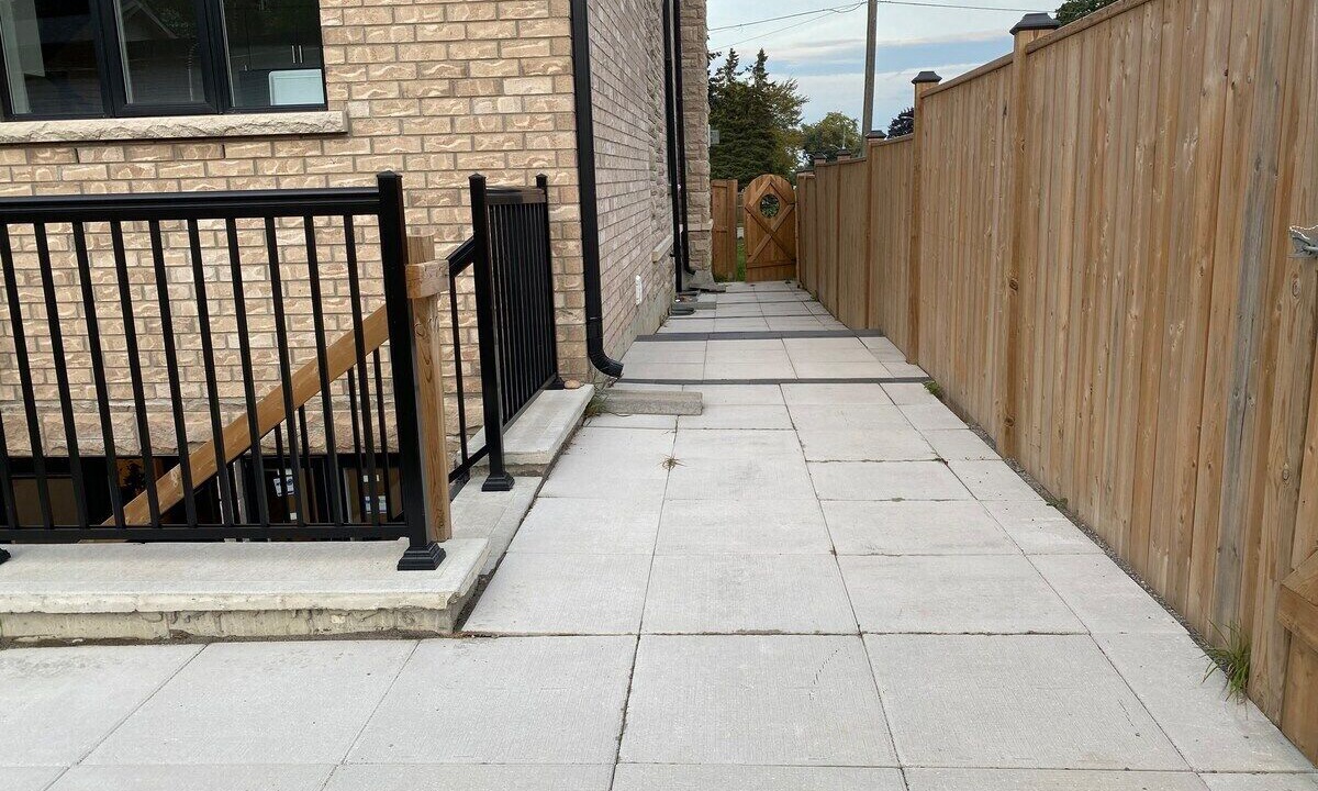 Photo of Outdoor in Pickering