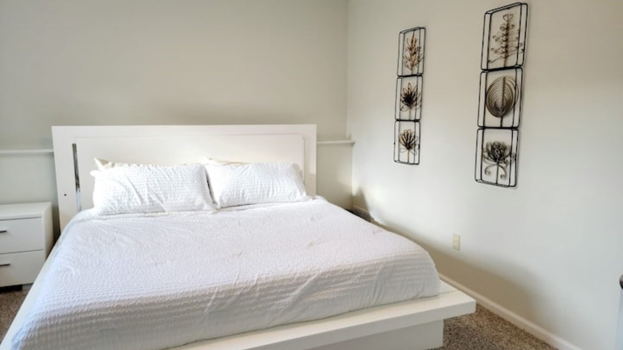 Photo of Bedroom in Eagan