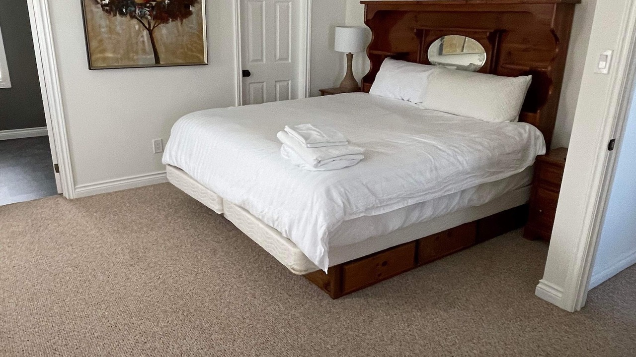 Photo of Bedroom in Cumberland Beach