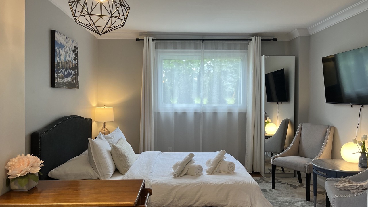 Photo of Bedroom in Aurora