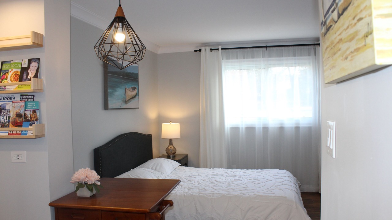 Photo of Bedroom in Aurora