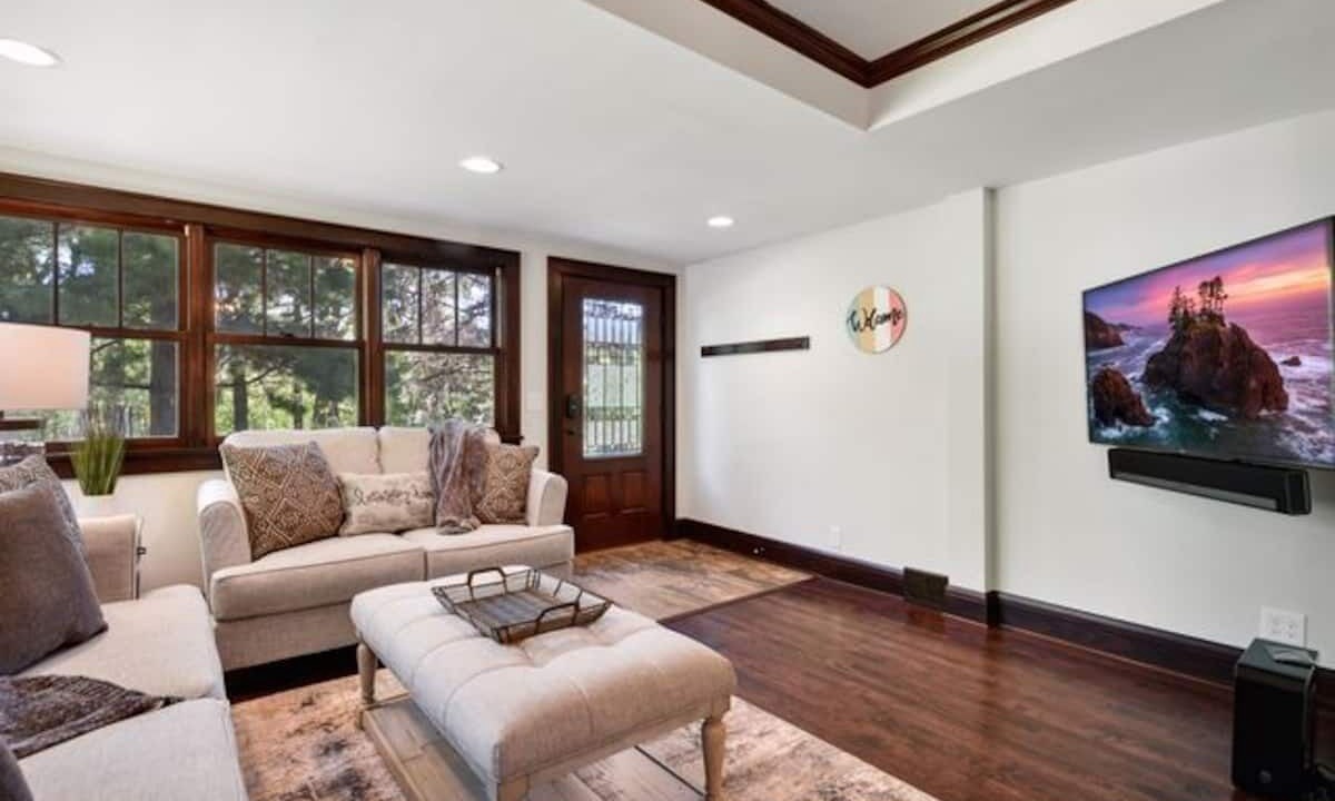 Photo of Livingroom in Wayzata