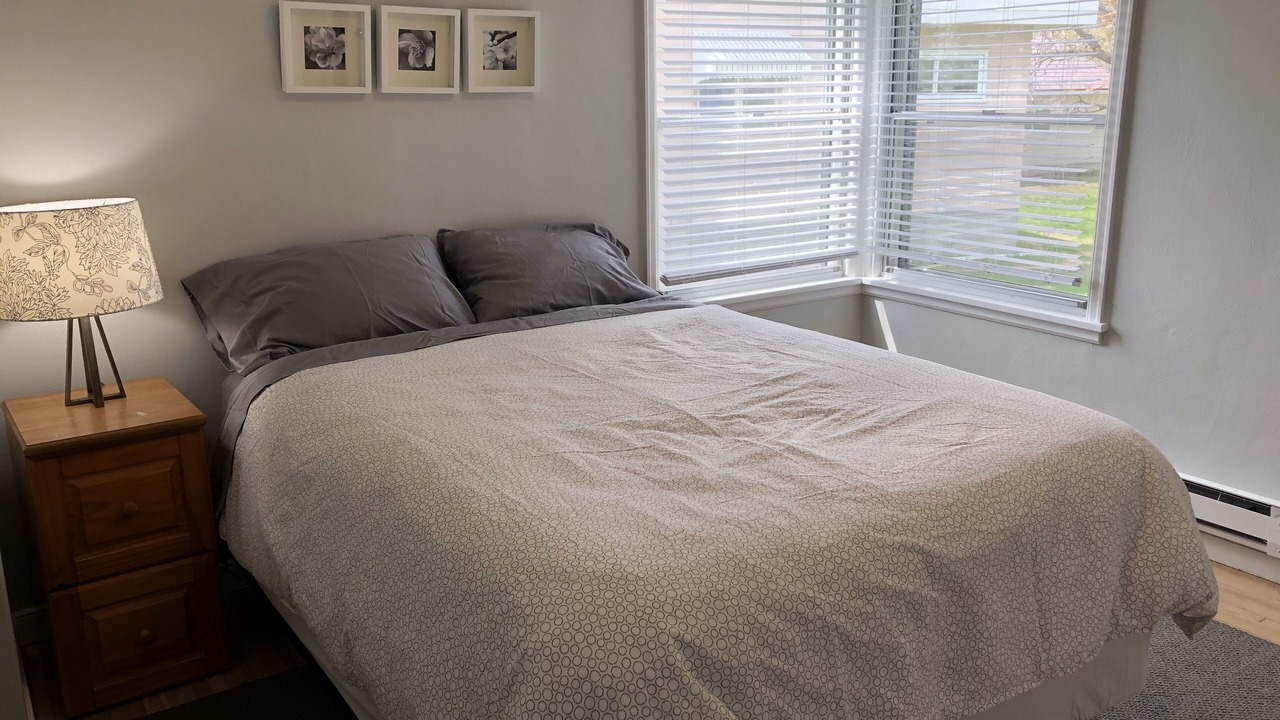 Photo of Bedroom in Glenwood