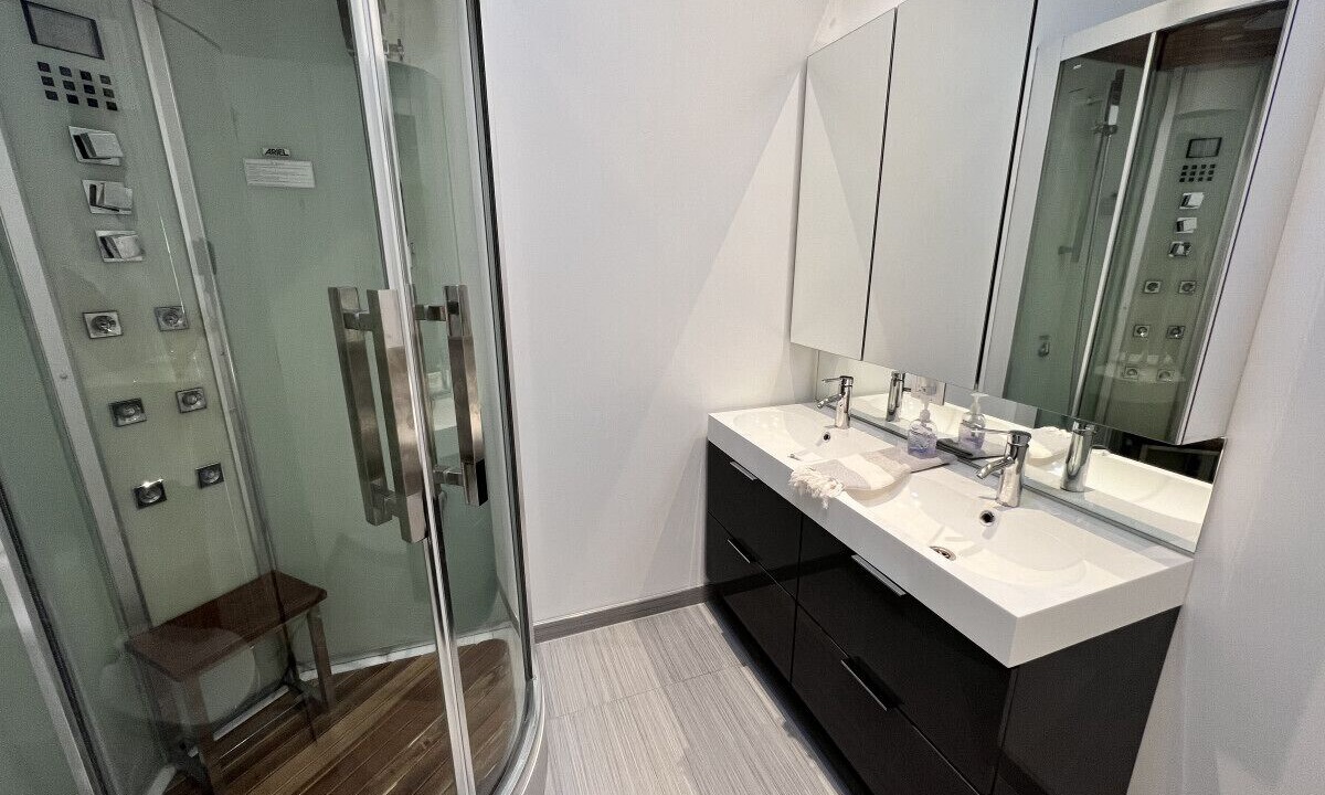 Photo of Bathroom in Tiny