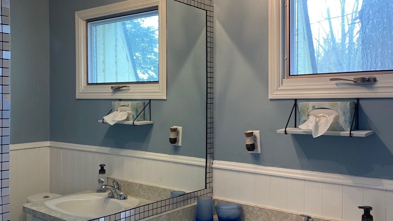 Photo of Bathroom in Havelock-Belmont-Methuen