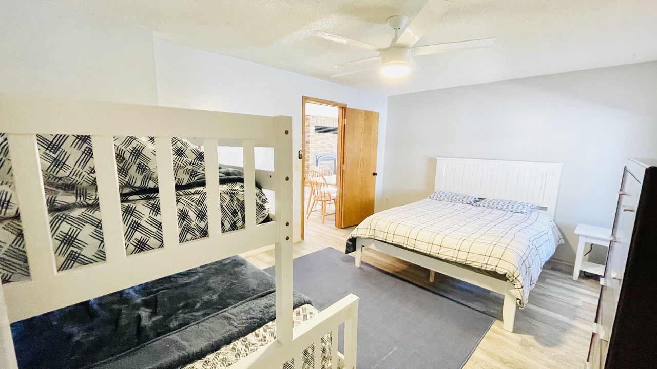 Photo of Bedroom in Walker