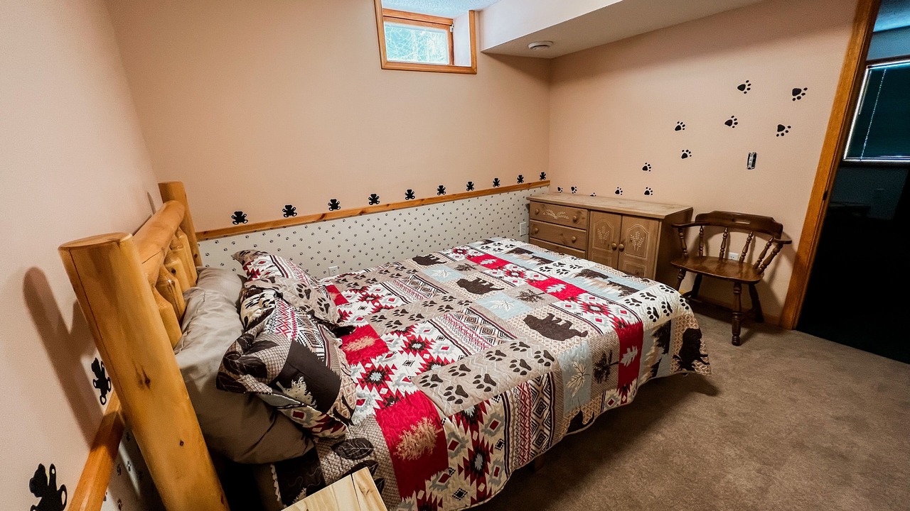 Photo of Bedroom in Akeley