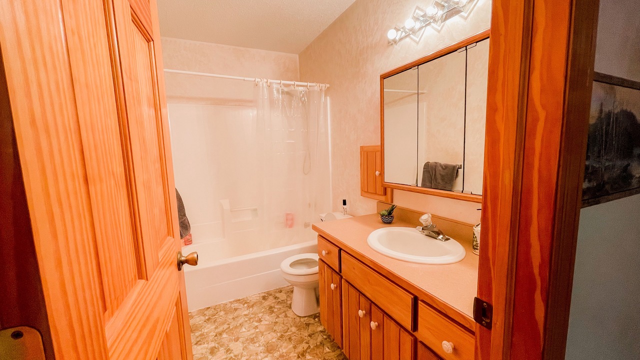 Photo of Bathroom in Akeley