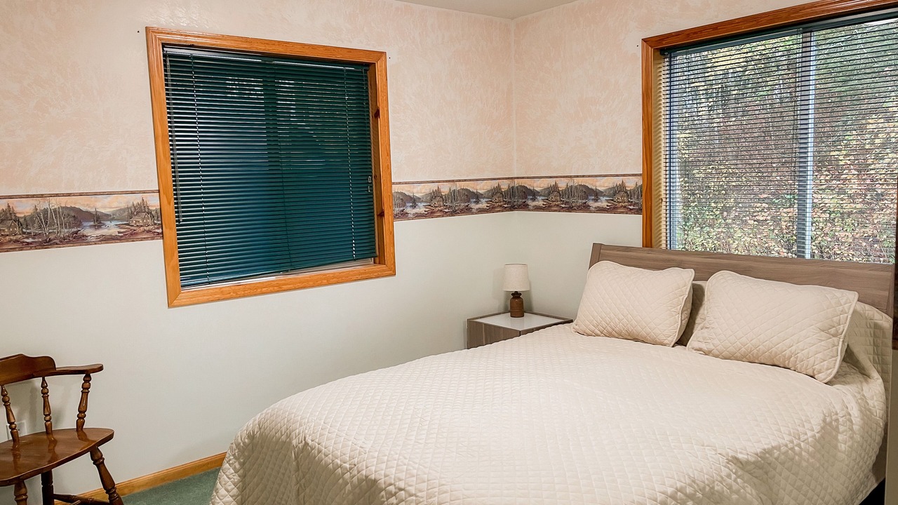 Photo of Bedroom in Akeley