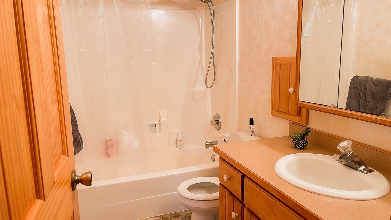 Photo of Bathroom in Akeley