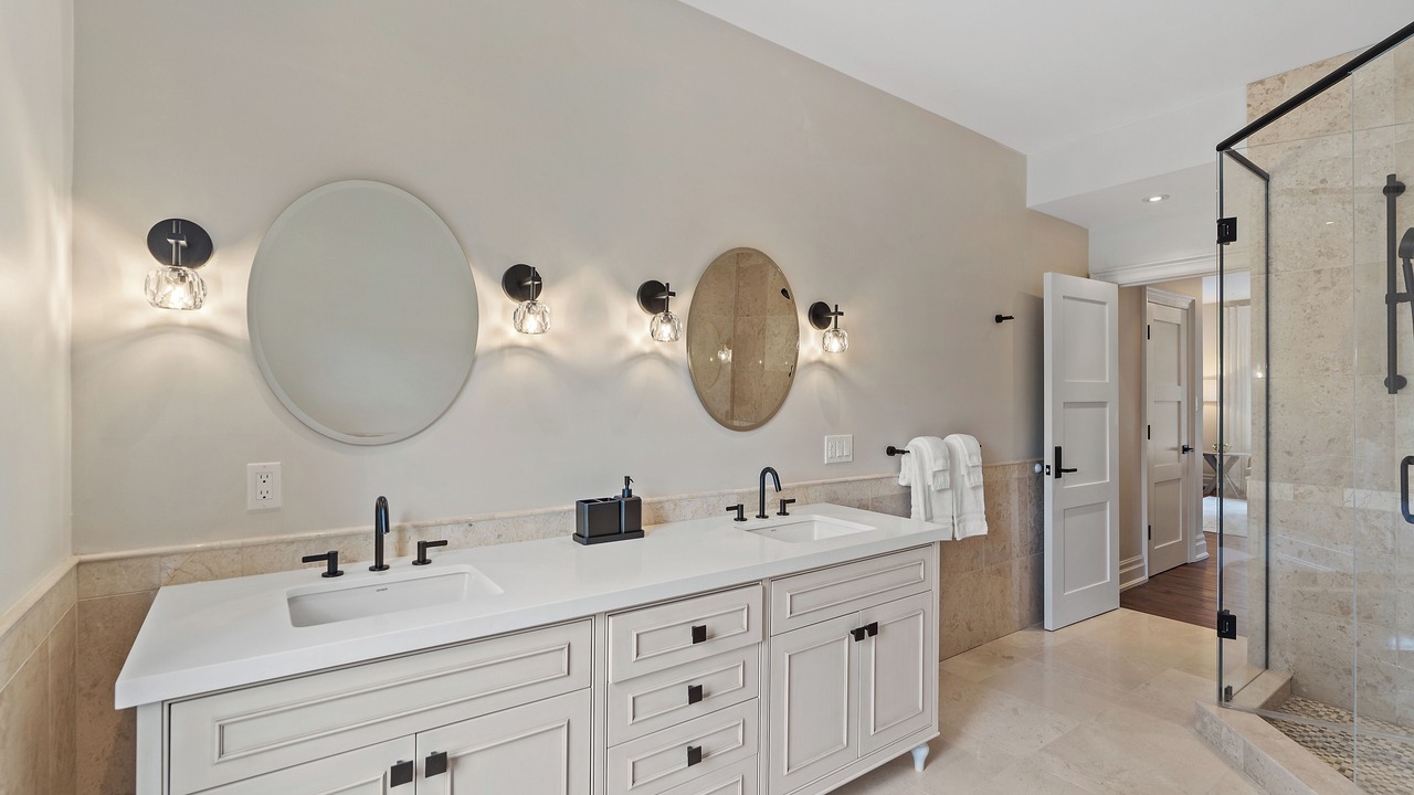 Photo of Bathroom in Lake of Bays