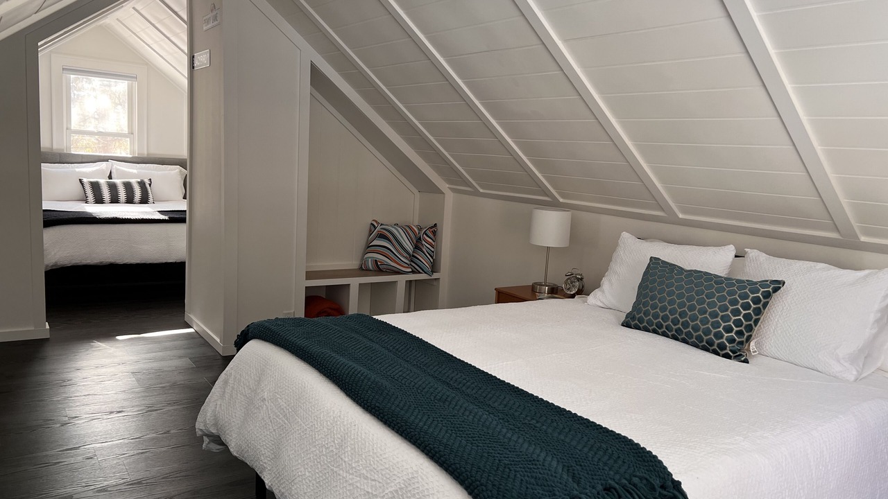 Photo of Bedroom in Maplewood