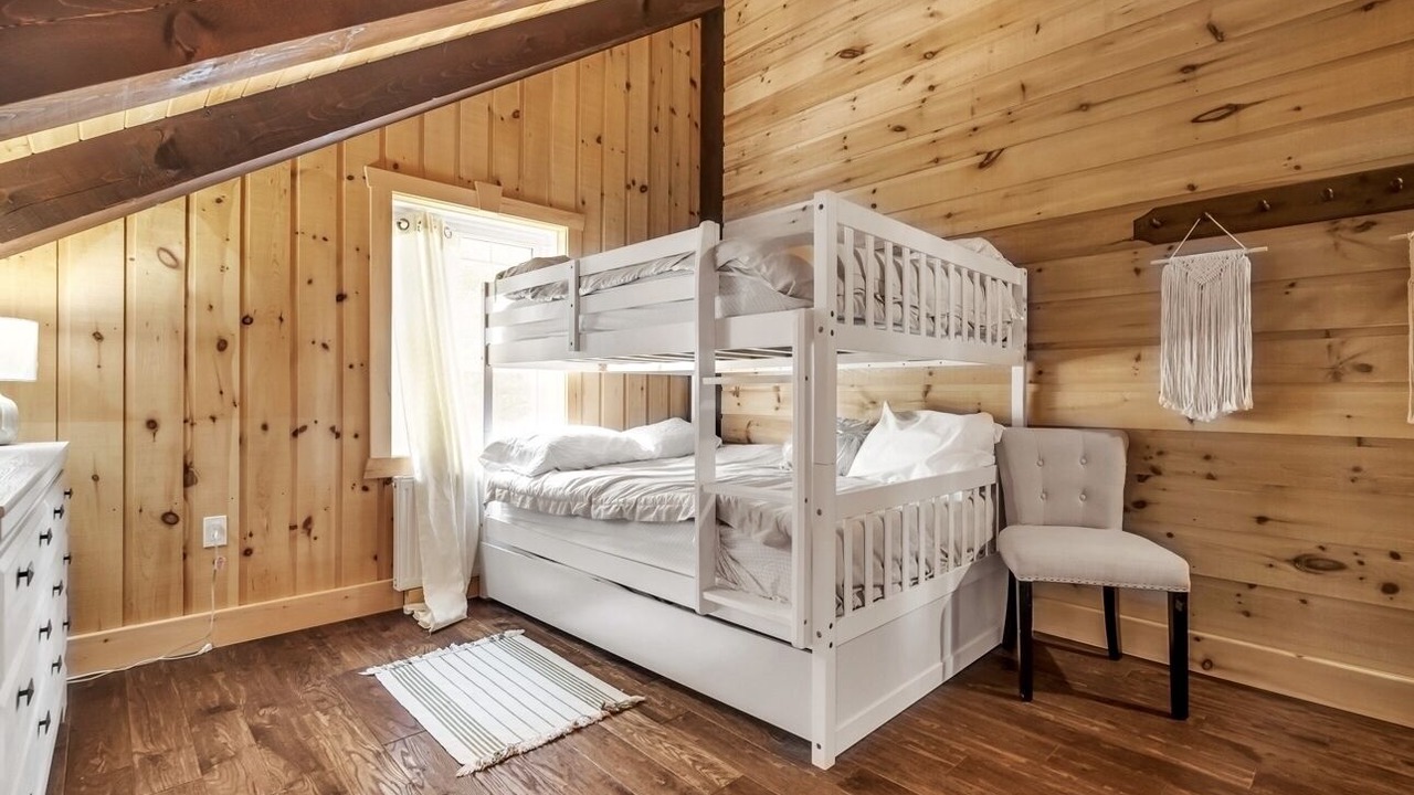Photo of Bedroom in Killaloe