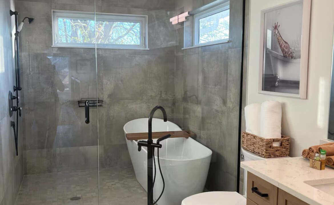 Photo of Bathroom in Town of Essex