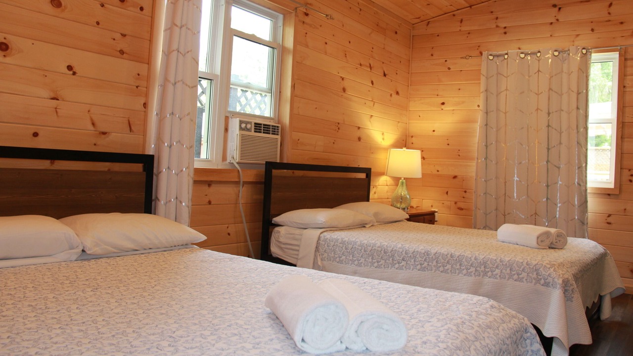 Photo of Bedroom in Lambton Shores