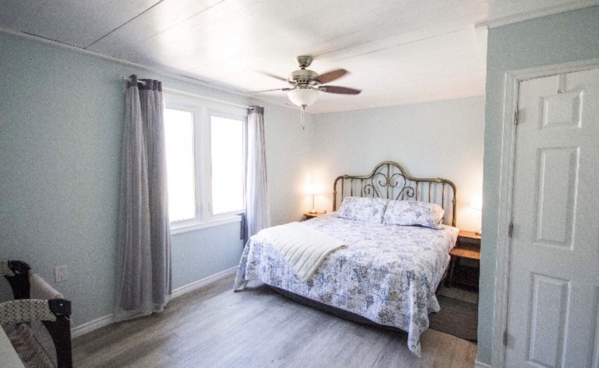 Photo of Bedroom in Long Point