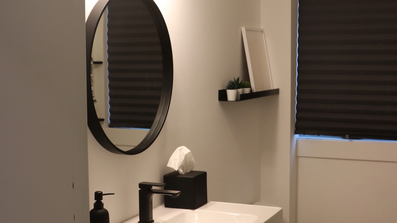 Photo of Bathroom in Adolphustown