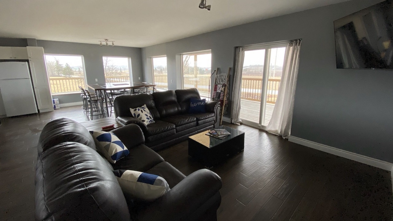 Photo of Livingroom in Meaford