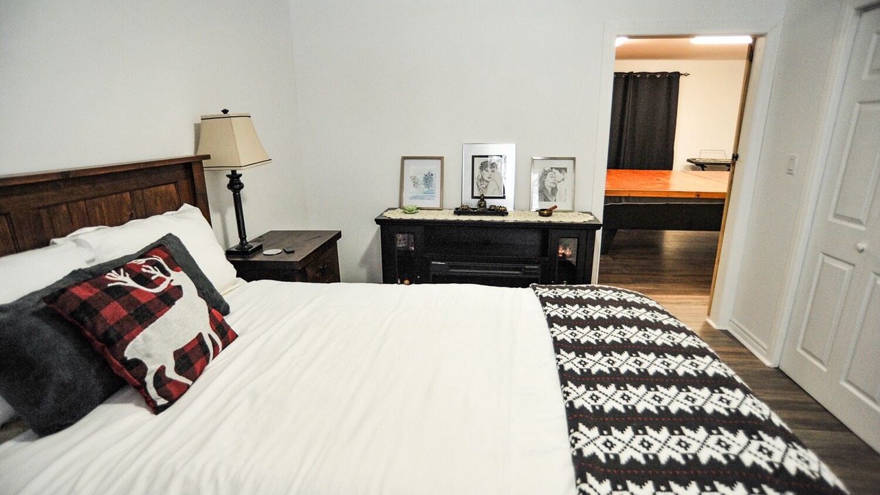 Photo of Bedroom in Kemble