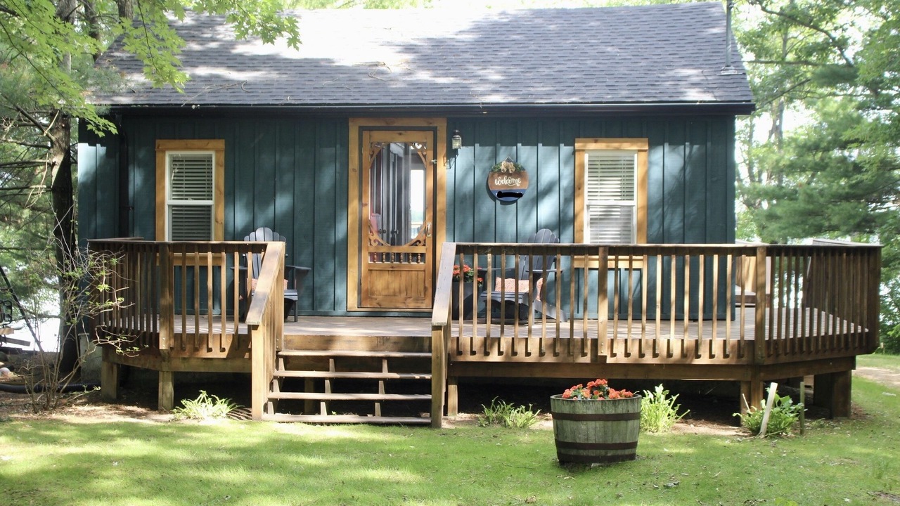 Photo of Patio Balcony in Gravenhurst