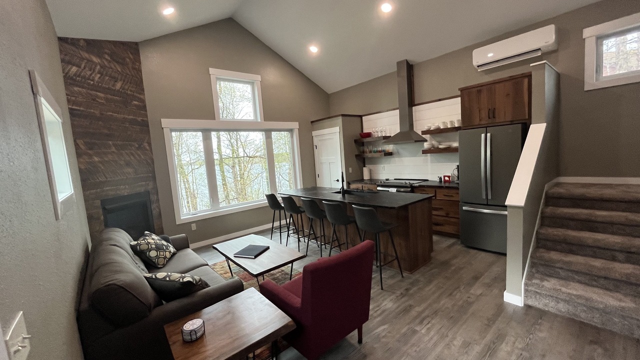 Photo of Livingroom in Sturgeon Lake