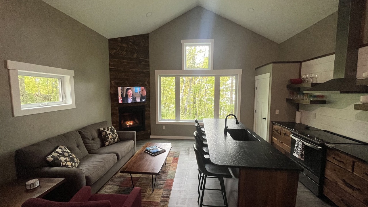 Photo of Livingroom in Sturgeon Lake