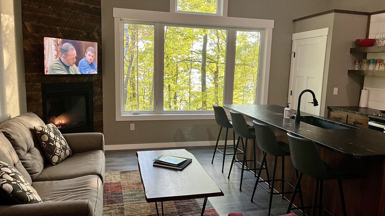 Photo of Livingroom in Sturgeon Lake