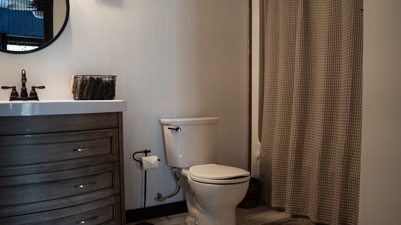 Photo of Bathroom in Centre Hastings