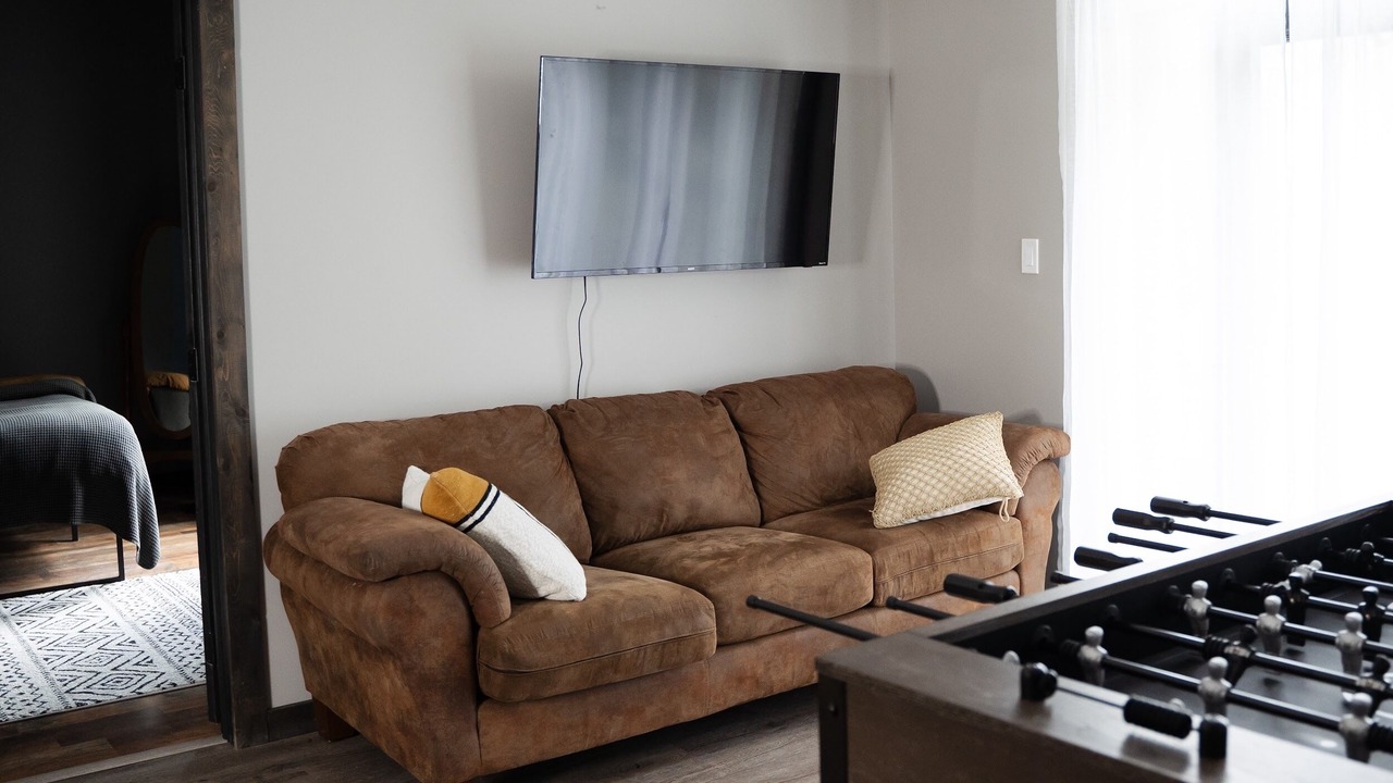 Photo of Livingroom in Centre Hastings