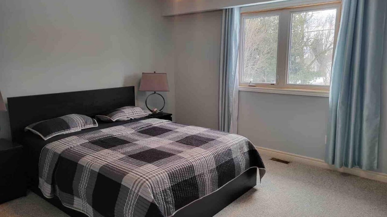 Photo of Bedroom in Caledon