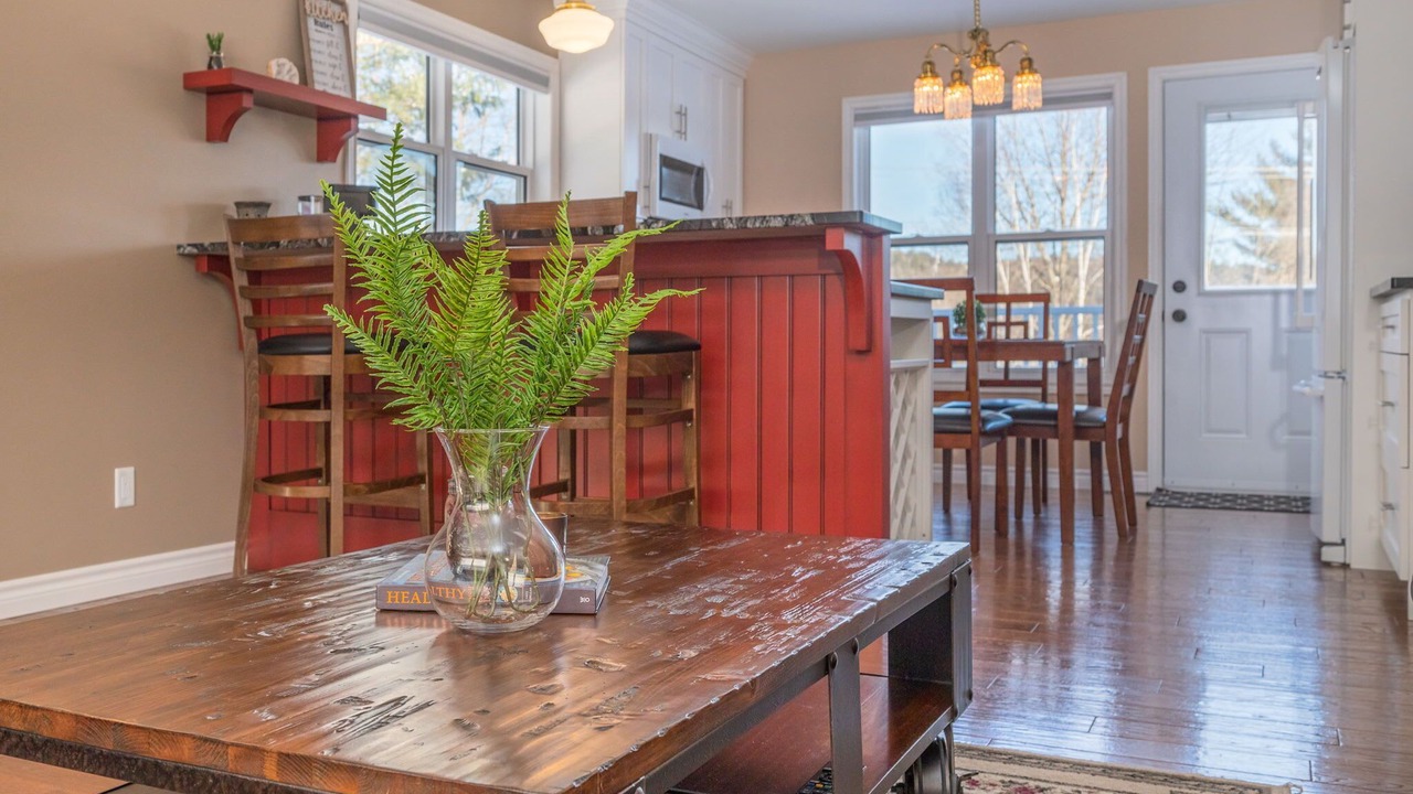 Photo of Livingroom in Bancroft