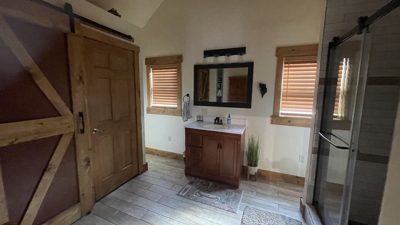 Photo of Bathroom in Deerwood