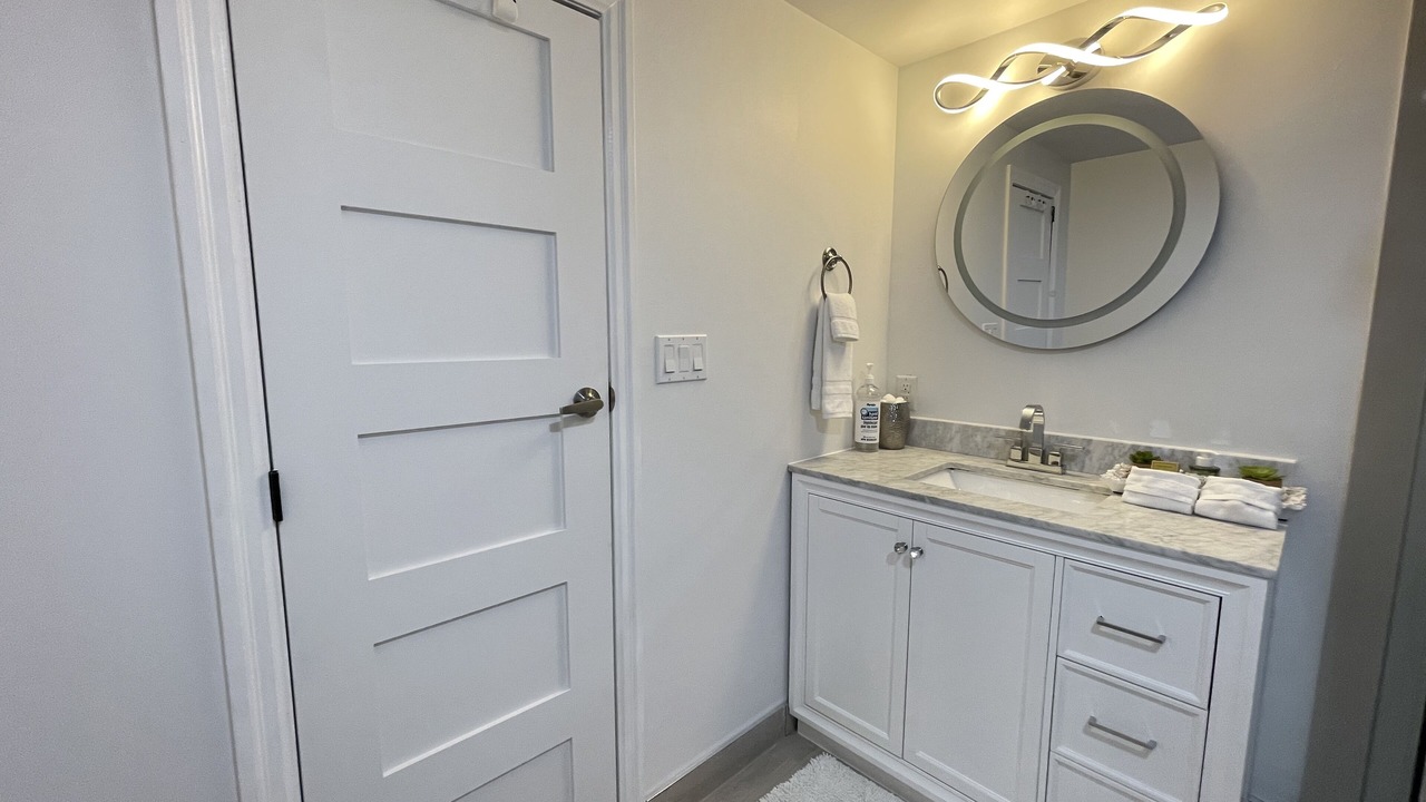 Photo of Bathroom in Beamsville