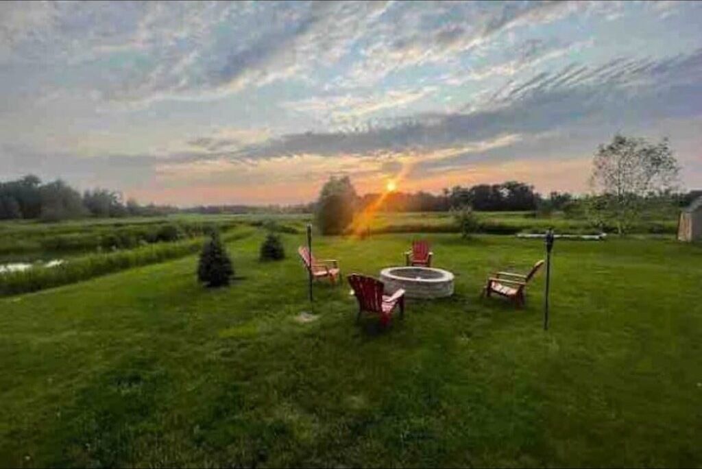 Photo of Outdoor in Severn