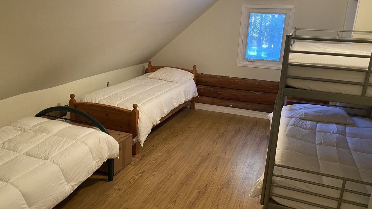 Photo of Bedroom in Petawawa