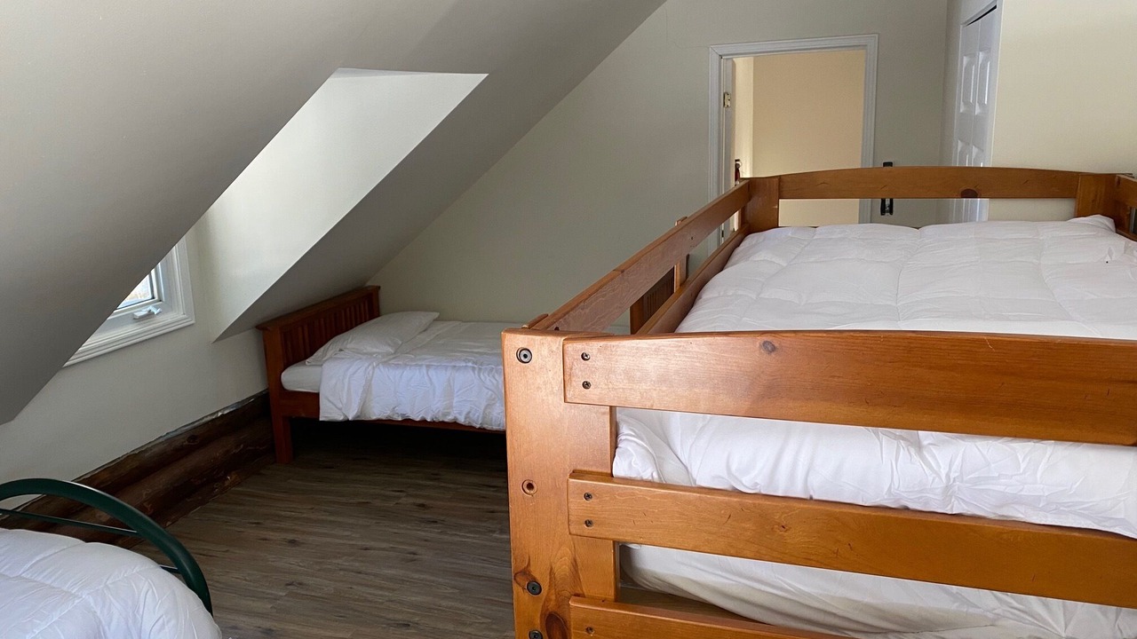 Photo of Bedroom in Petawawa