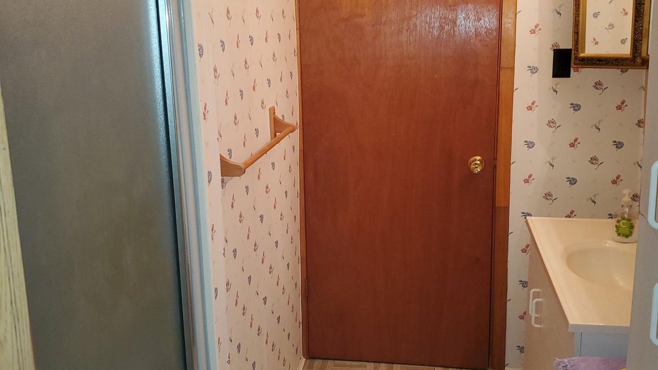 Photo of Bathroom in Manitoulin District