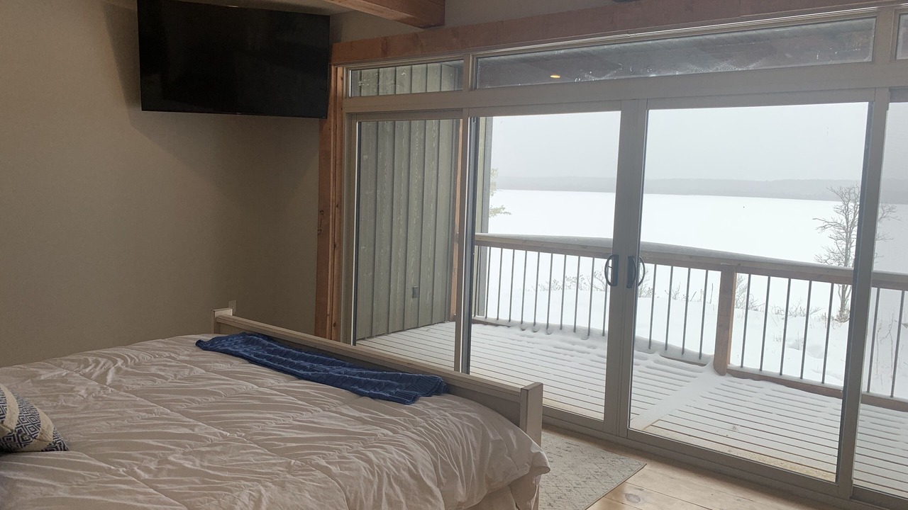 Photo of Bedroom in Calabogie