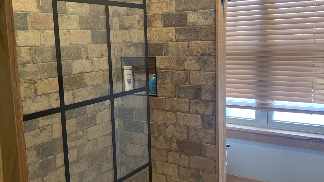 Photo of Bathroom in Calabogie