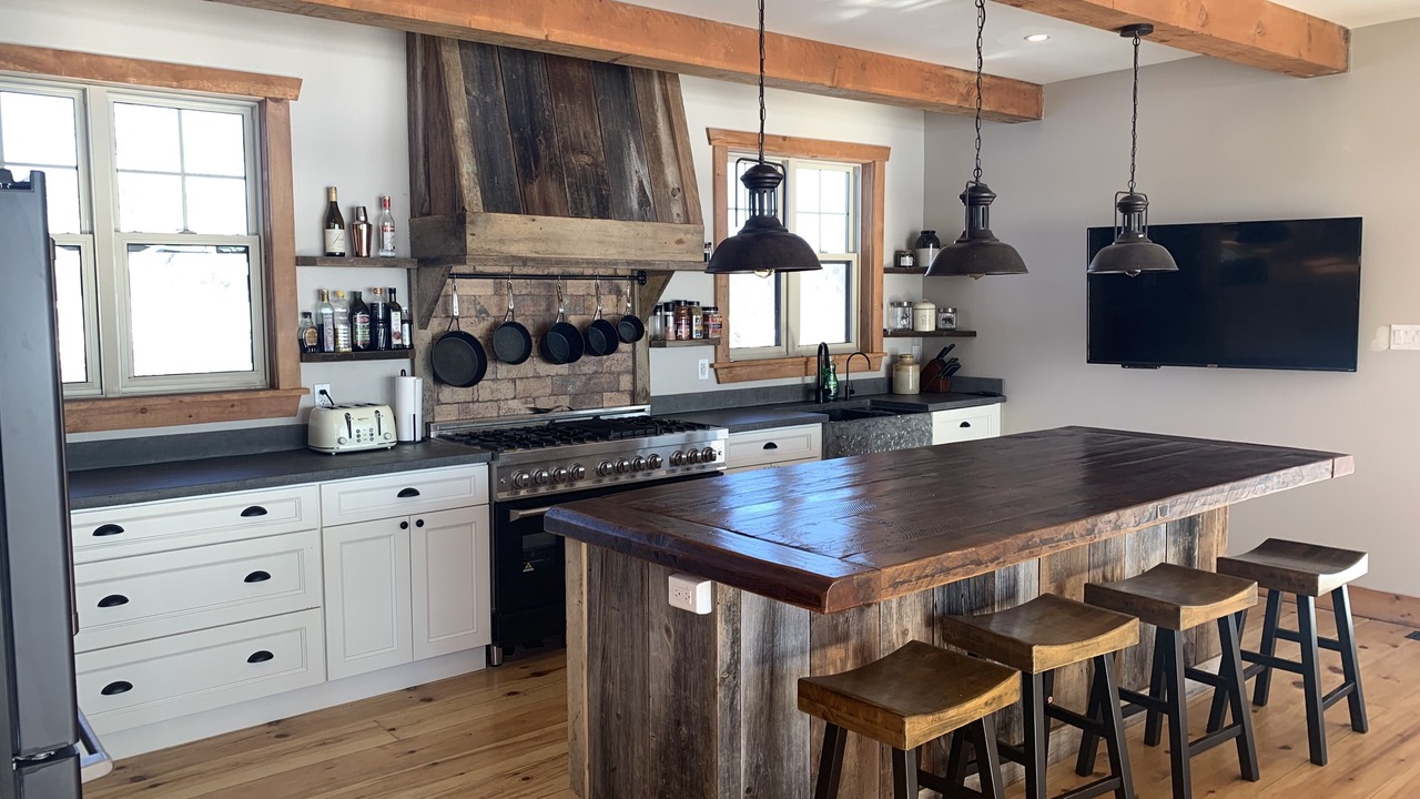Photo of Kitchen in Calabogie
