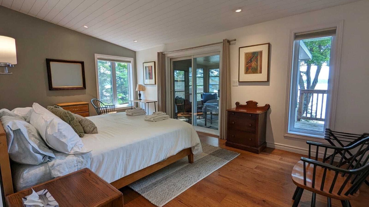 Photo of Bedroom in Frontenac