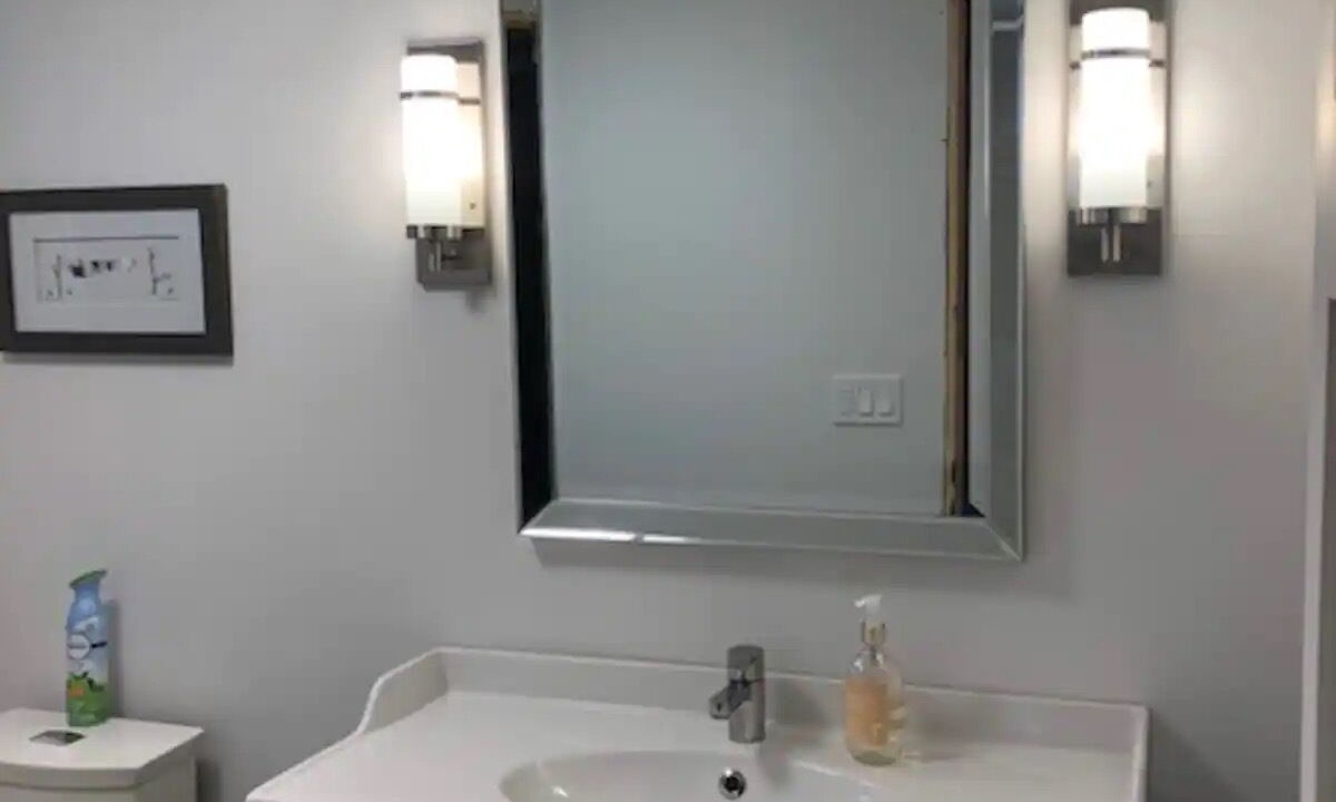 Photo of Bathroom in Port Weller West
