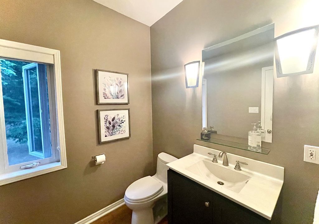 Photo of Bathroom in Georgian Bay