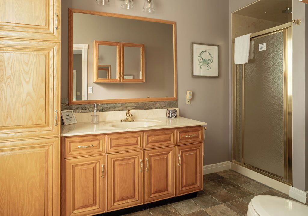 Photo of Bathroom in Grand Bend