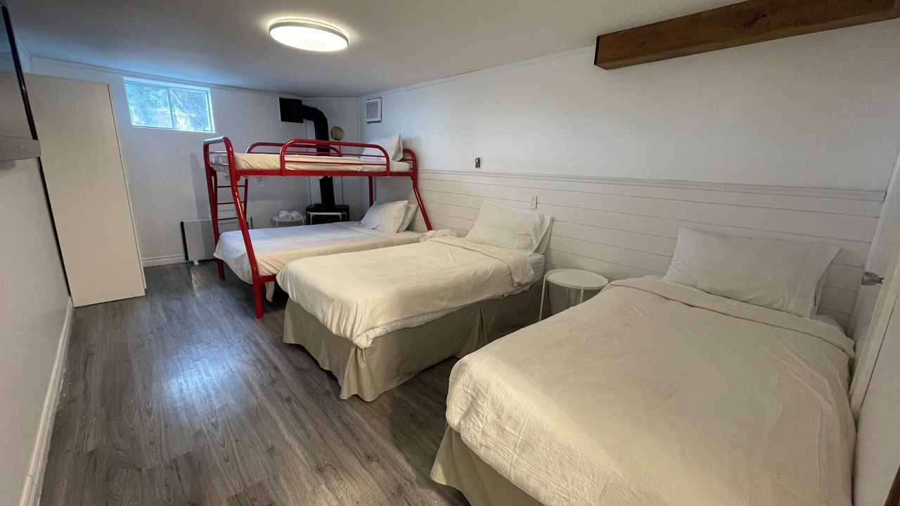 Photo of Bedroom in Bobcaygeon