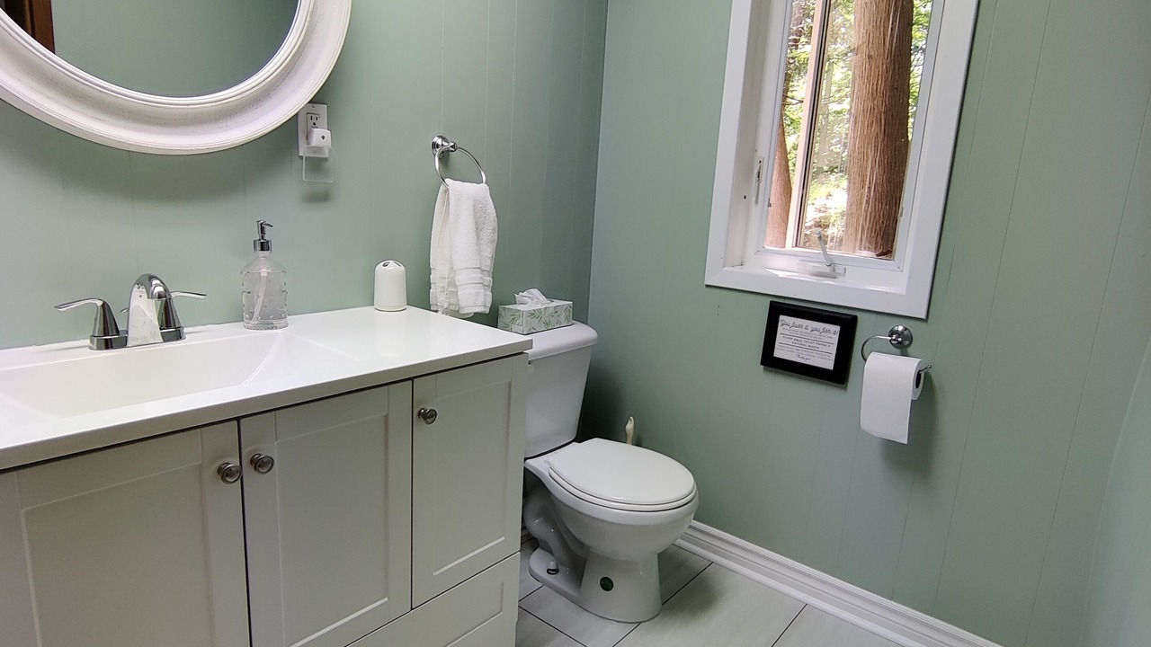 Photo of Bathroom in Rideau Lakes