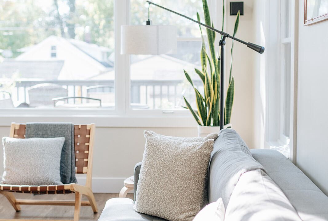 Photo of Livingroom in Midway
